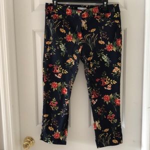 Fun flowered Capri